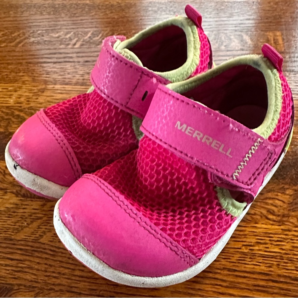 Merrell Kids Fuchsia Sneakers